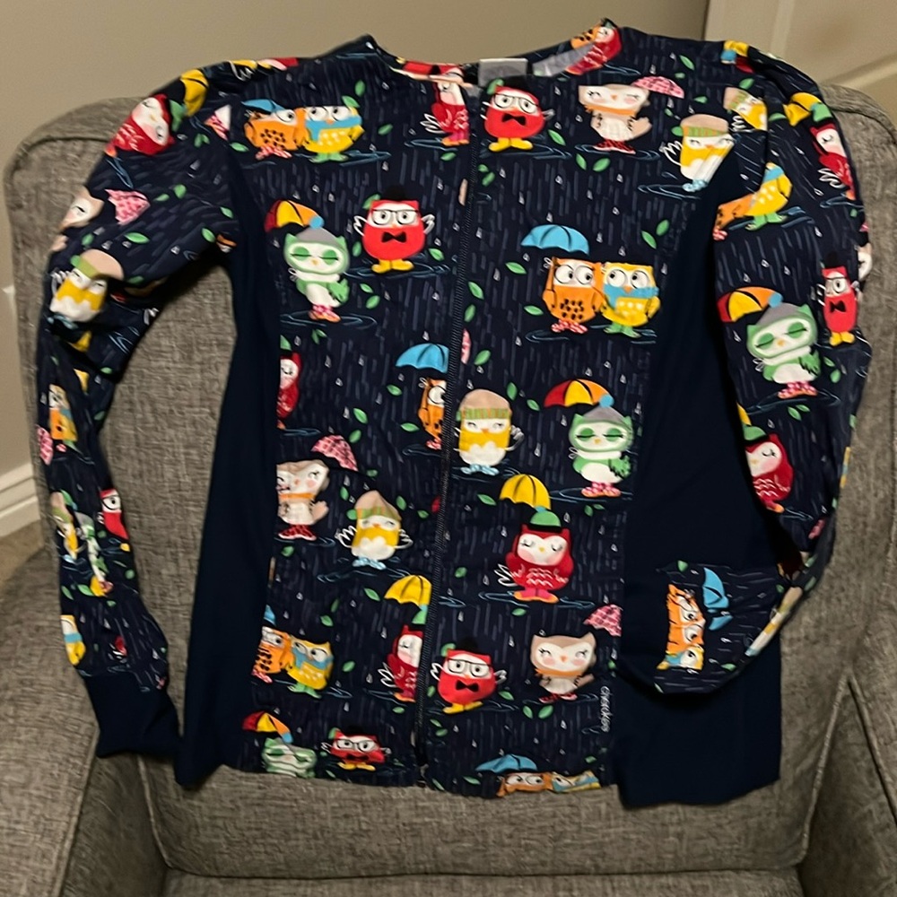 Women’s Cherokee Scrub Jacket Owls XS